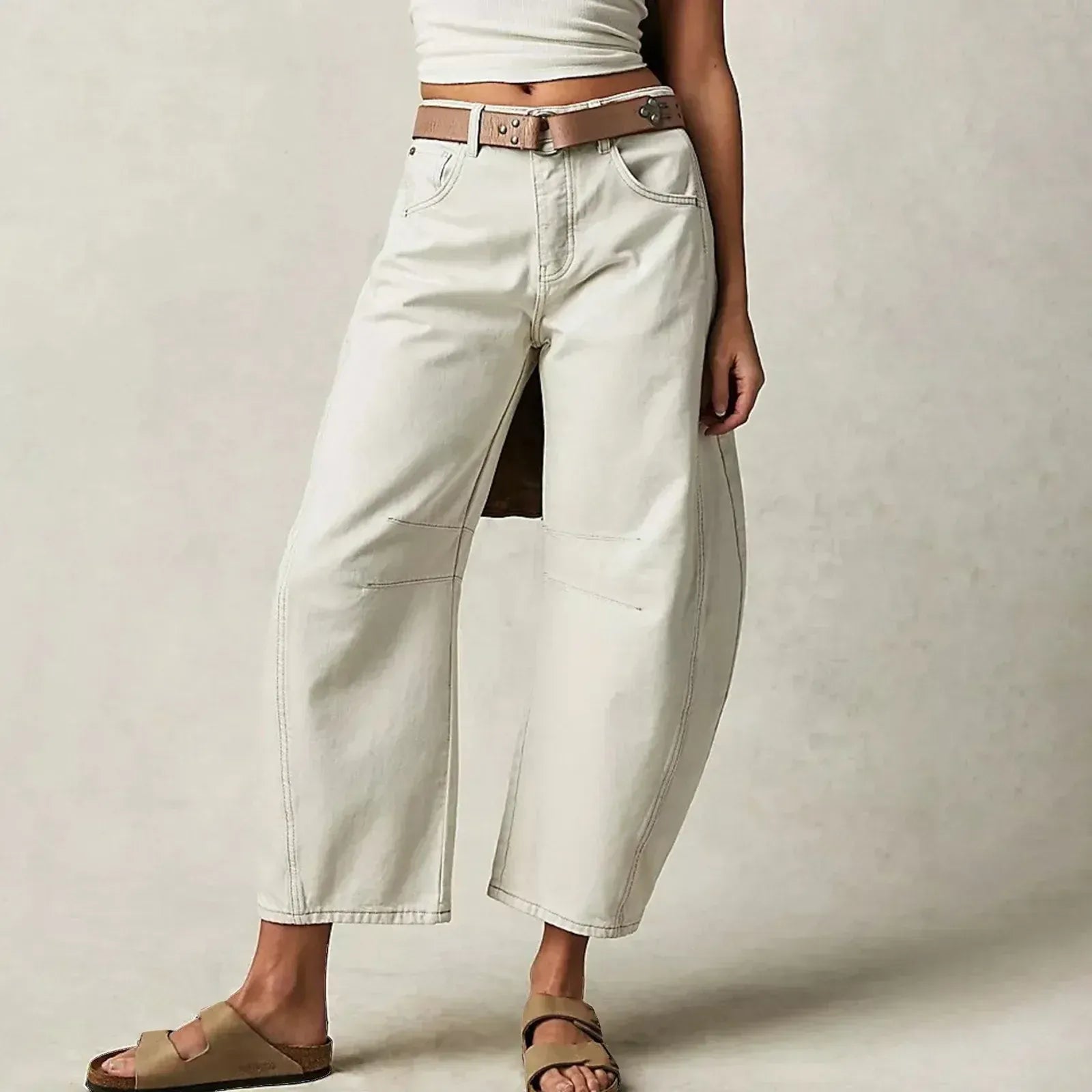 Damskie jeansy barrel – prezentacja kroju
