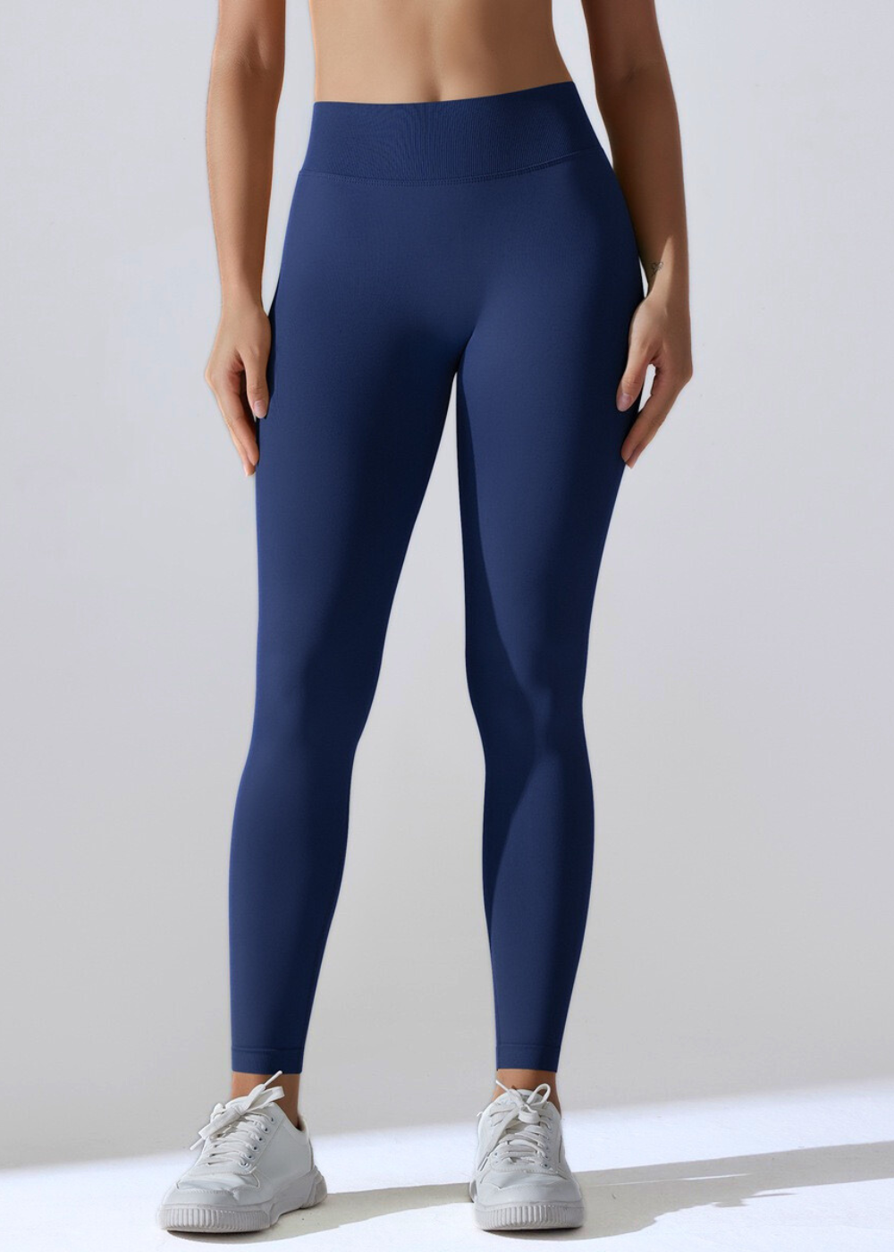 Legginsy damskie modelujące scrunch push-up ujęcie 9