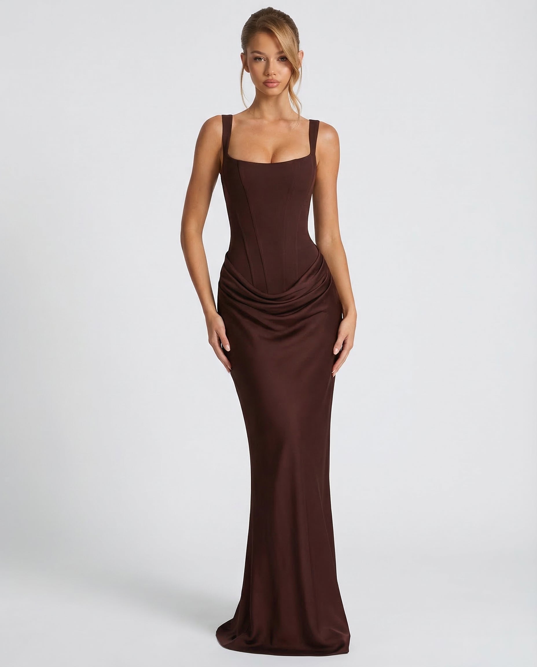 Sukienka Maxi Damska Elegancka Dopasowana