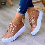 Sneakersy na platformie z anatomiczną wkładką