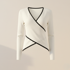 Sweter kopertowy damski w serek, kobiecy fason w bieli